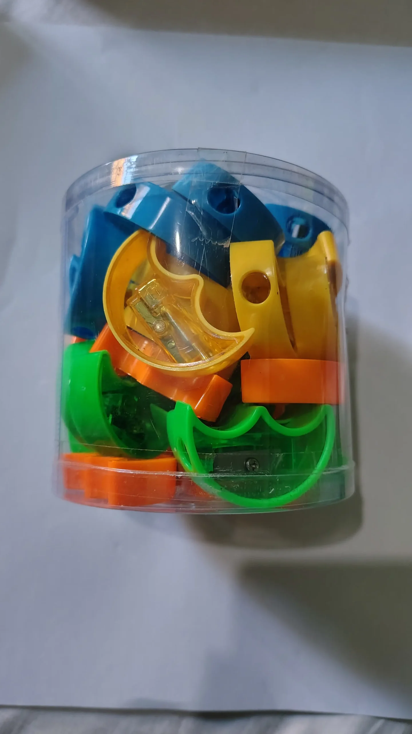 برايه اقلام اشكال متعدده للمدارس برايه اقلام اشكال متعدده بلاستيك الوان مختلفه للاستخدام المدرسي