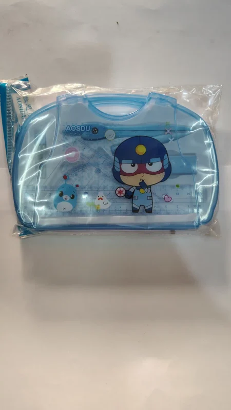 علبة أدوات هندسية للطلاب تحتوي على برجل ومسطره ومنقلة واستيكة وسنون قلم – أدوات مكتبية أونلاين في مصر